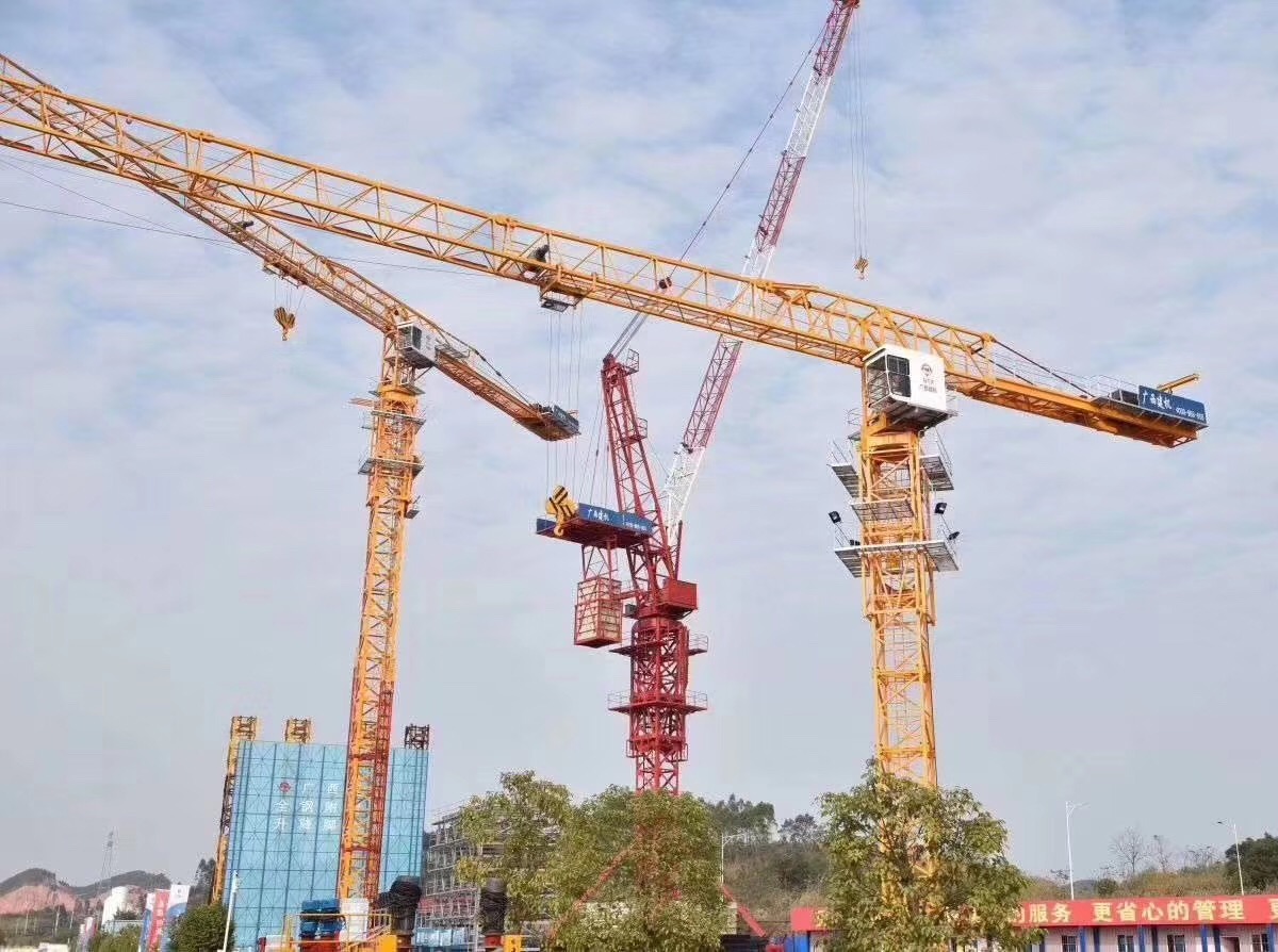 Flat Top Tower Cranes753520T Has a Max Jib Length of 75m a Maximum Capacity of 20t