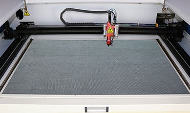 GBOS CNC Shoe Upper Cutting Machine Ladies Sandal Upper Leather Fabric Paper Card Perforating Machine 900x600 9060 Laser