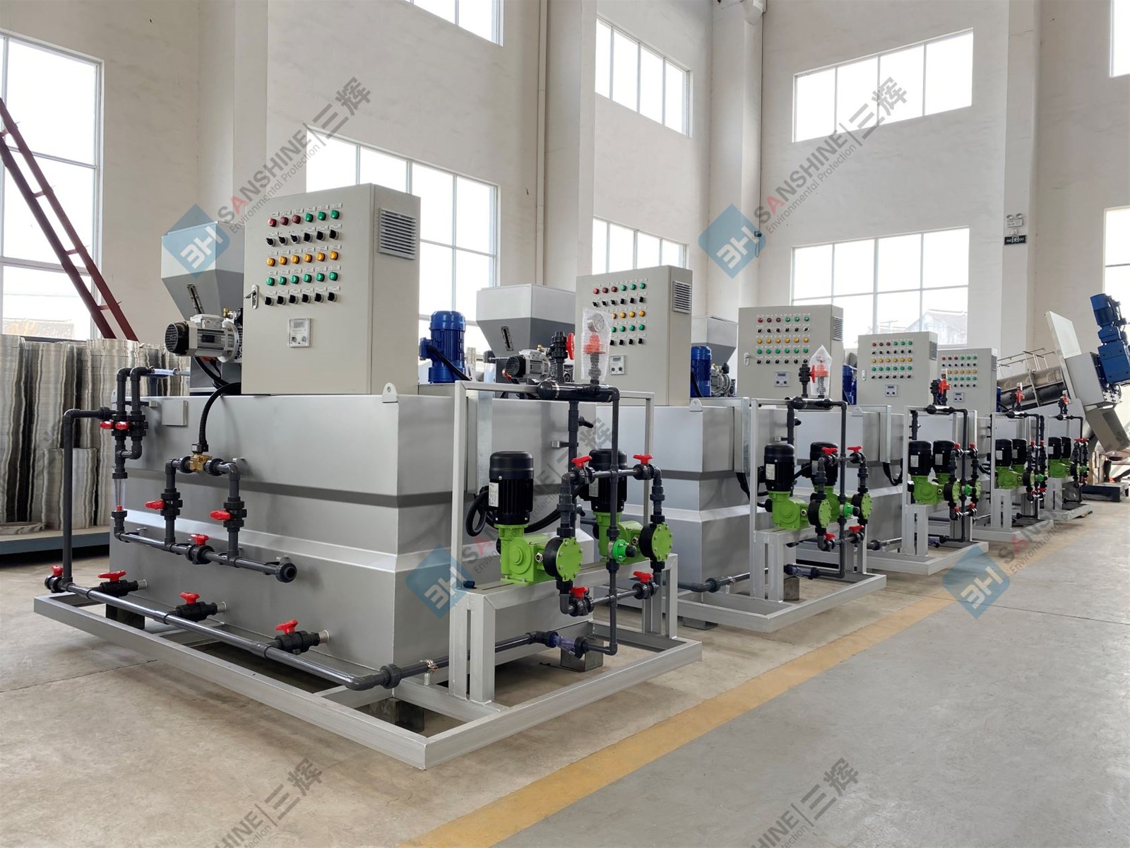 IP55 protection grade fully automatic integrative dosing equipment use flocculant PAM being powder dosing system