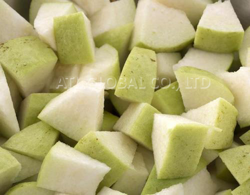 IQF FROZEN GUAVA WITH HIGH QUALITY FROM VIETNAM