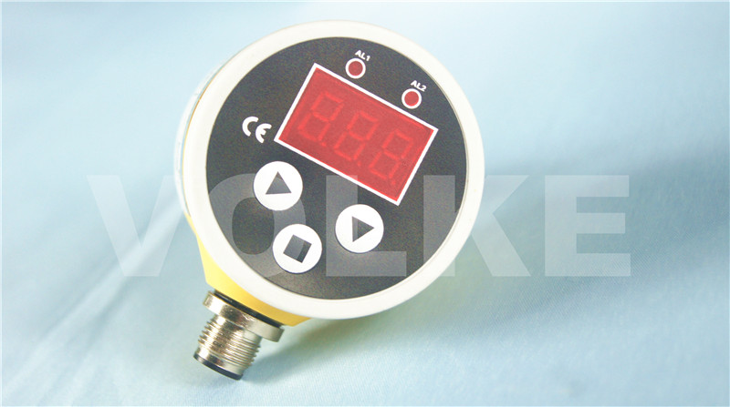 China Manufacturer electronic liquid water control flow switch