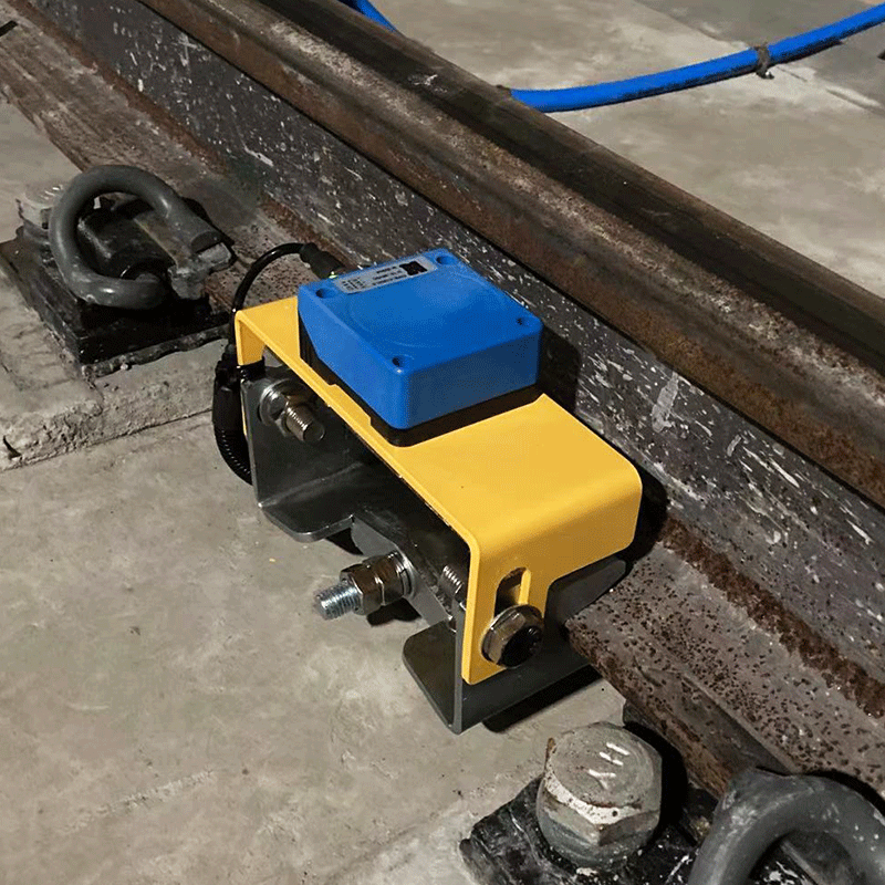 E22045PS Electric Rail Lubricator