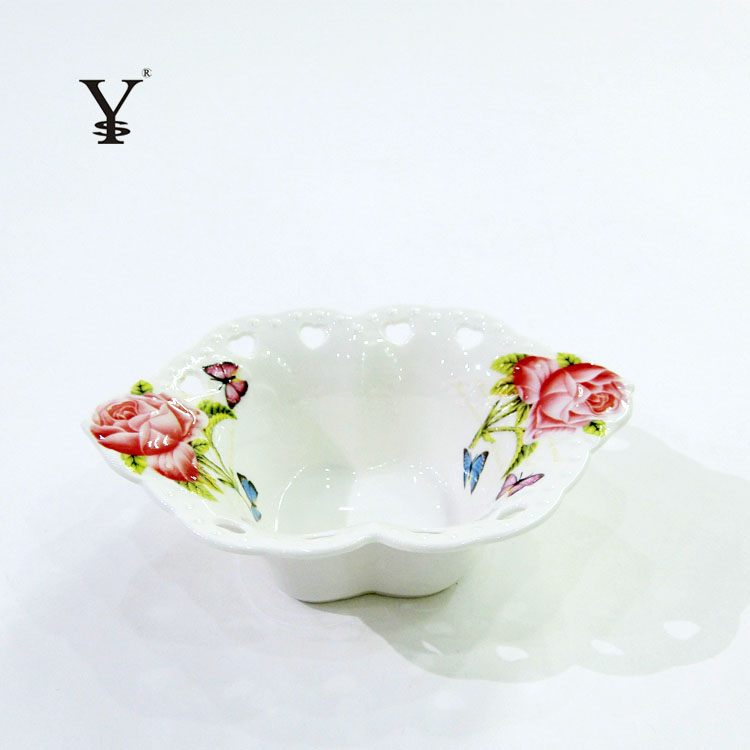 24pc Snack Dish White Porcelain Rose Decoration Sauce Nut Dish 24pc Snack Dish White Porcelain Rose Decoration Sauce Nut Dish