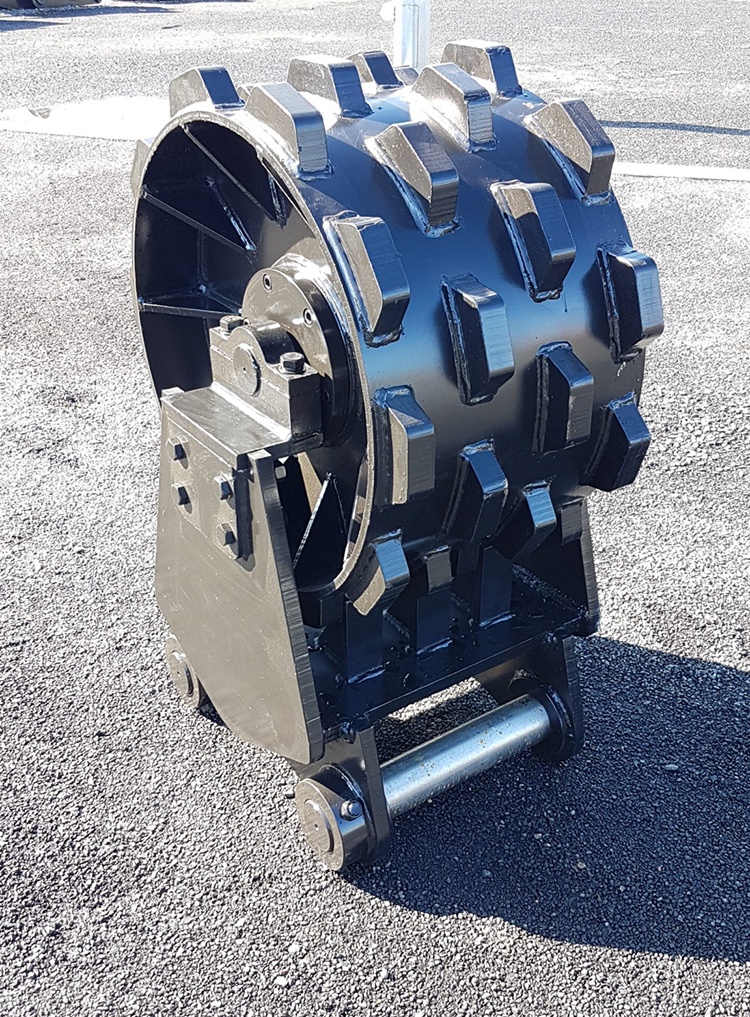 MONDE excavator compaction wheel