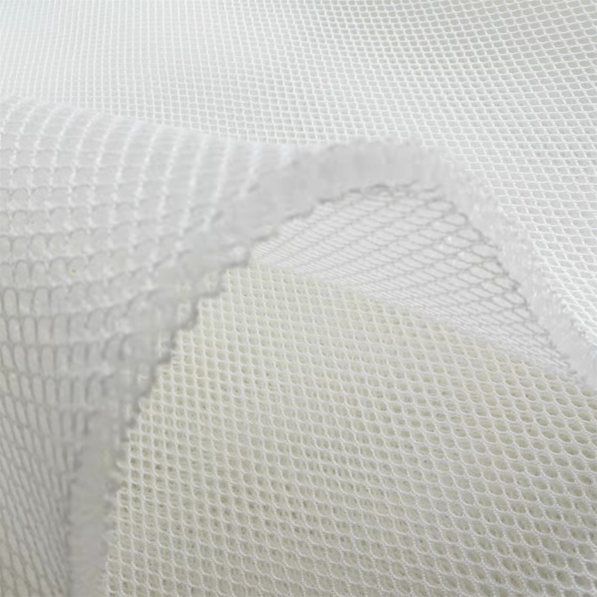 Rooftop Tent Anticondensation Mat by Ventilated 10mm 3D Woven Airflow Dry Mesh with 530GSM
