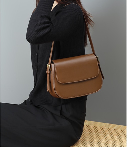 Bags new womens messenger bag leather highend sense fashion allmatch shoulder underarm tofu bag