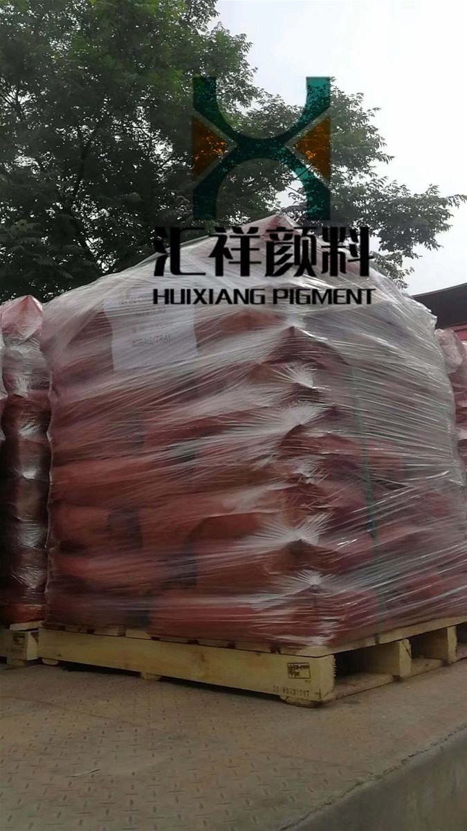 Iron oxide red ceramic pigmentfor brick and paving