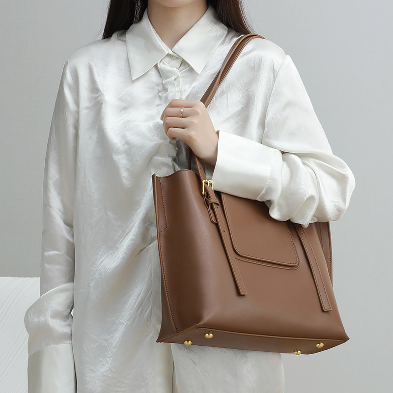 Bags 2022 new leather womens bag large capacity winged shoulder tote bag