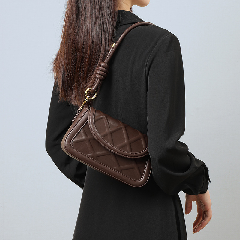 New design leather lady bag high sense messenger bag for women