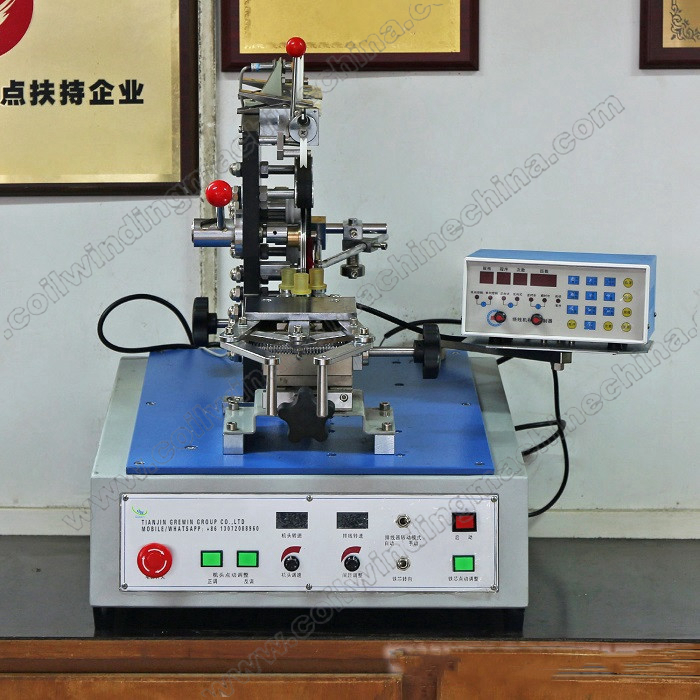 High speed toroidal core winding machine for toroidal transformer