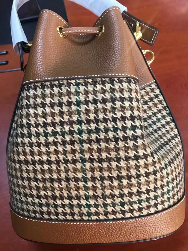 Original Design Ladies Bucket Bag HandHeld Messenger Bag Imported Togo Cowhide Wool Houndstooth Tweed