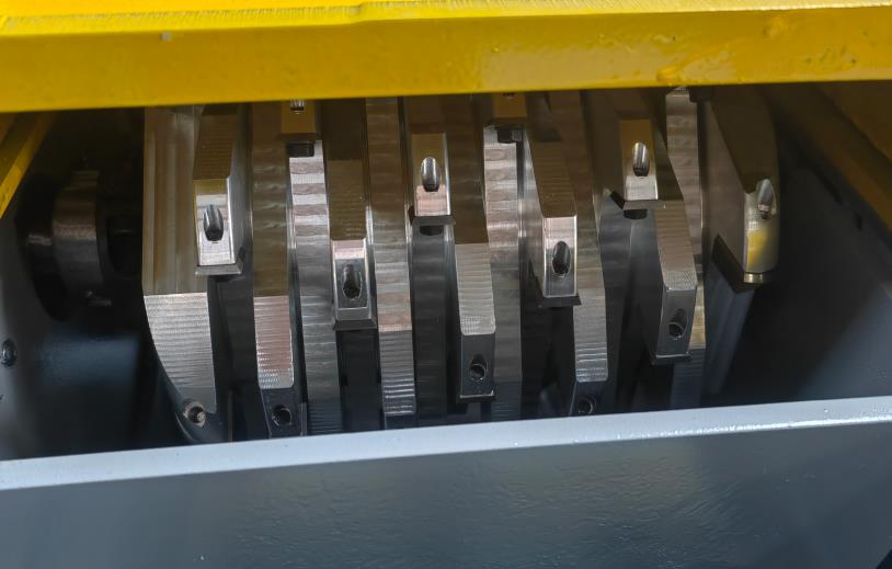 Single head notcher wood pallet stringer Trencher machine