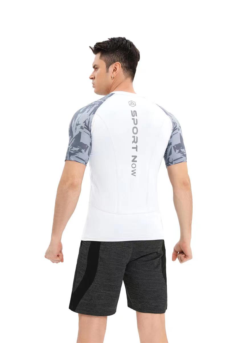 MEN FITNESS TSHIRT SPORT GARMENT MANY COLORS