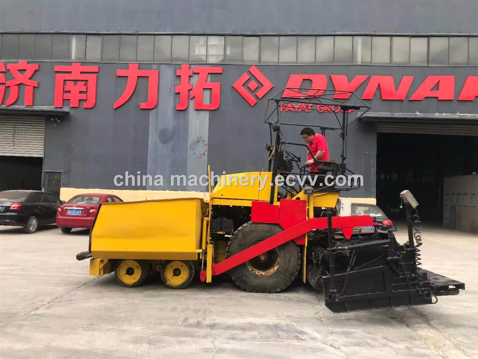 Dynapac classic F8W asphalt paver