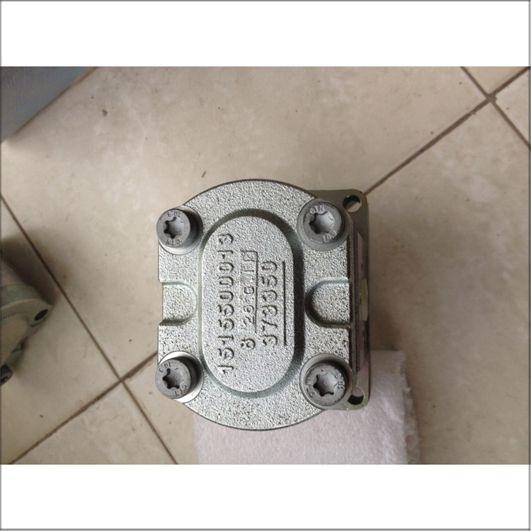 Rexroth Gear Pump 0510425043 New and Original