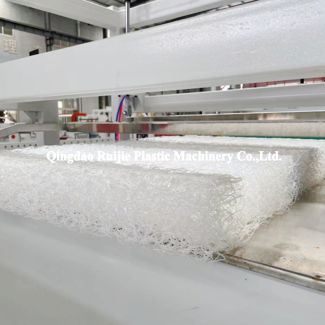 4D Air Fiber Cushion POE Mattress Production Line