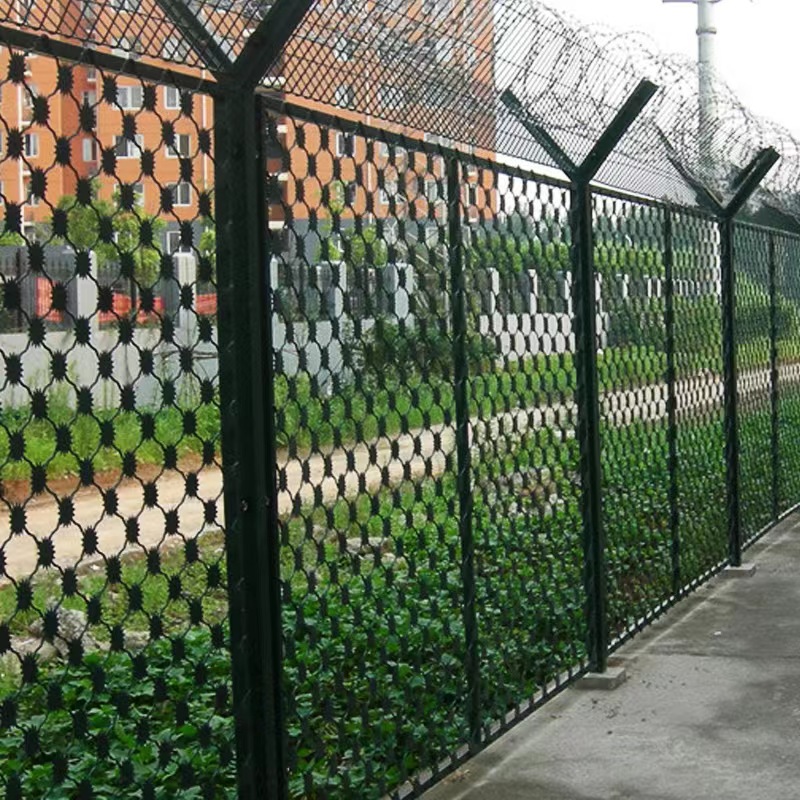Knife stabbing isolation net for living area isolation steel mesh wall welding nestling net