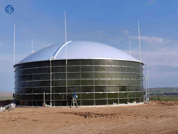 Dark blue GFS tanks for drinking water storage