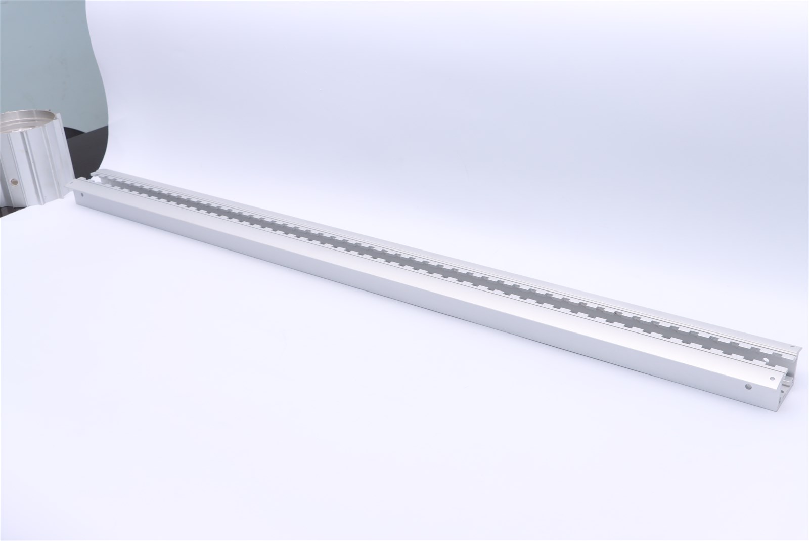 Aluminium Extrusion Automobile Parts Industrial Aluminium Profile