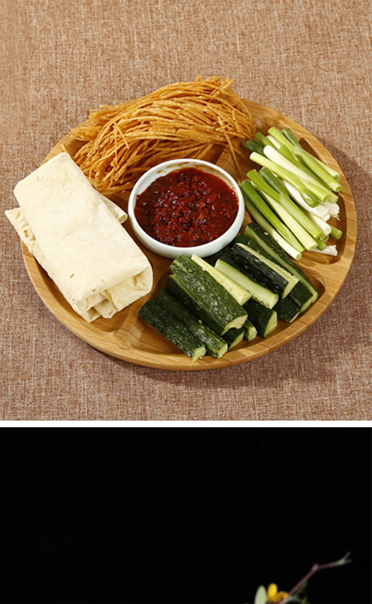 Bamboo round compartment tray DecorationsDining traysInsulation materials