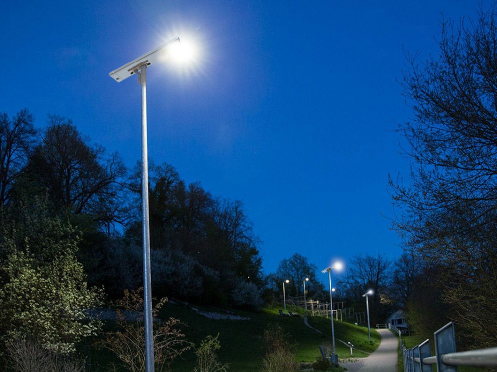 HYPERION Integrated Solar Street Lights