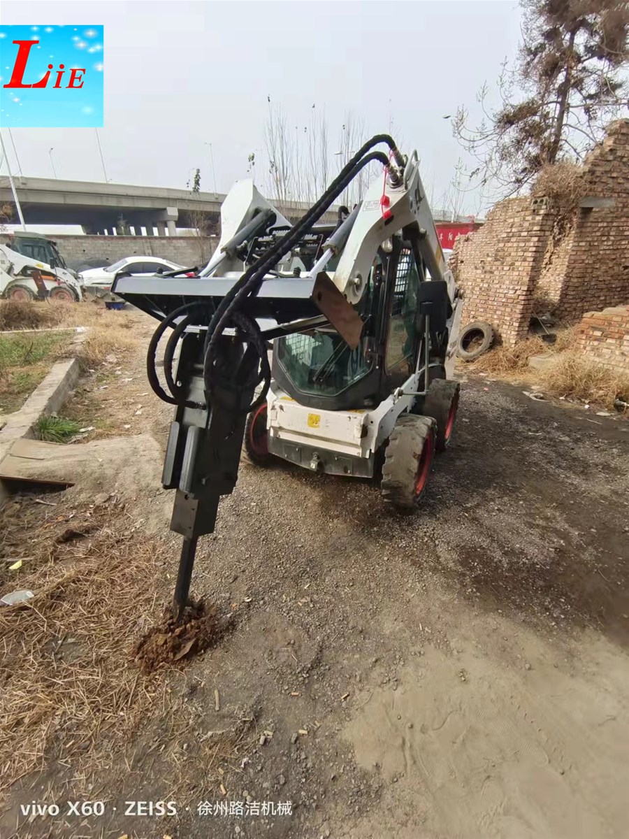 Skid steer augerspiral drill pipehole drilling