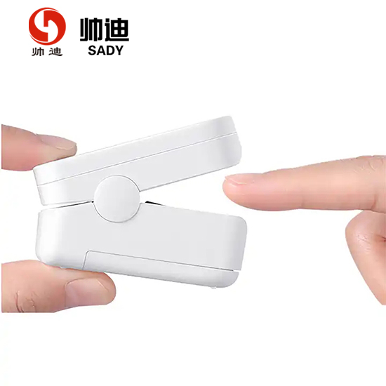 Hot Sale Oximeter Finger Digital Blood Testing Fingertip Oximeter of Pulse