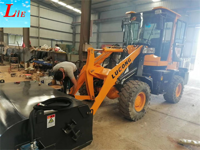 China skid steer attachments bucket sweeper pickup sweeper for skid steer