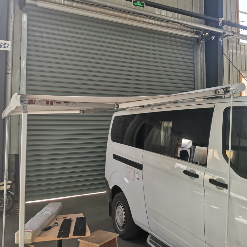 S35 VehicleMounted CrankArm Awning