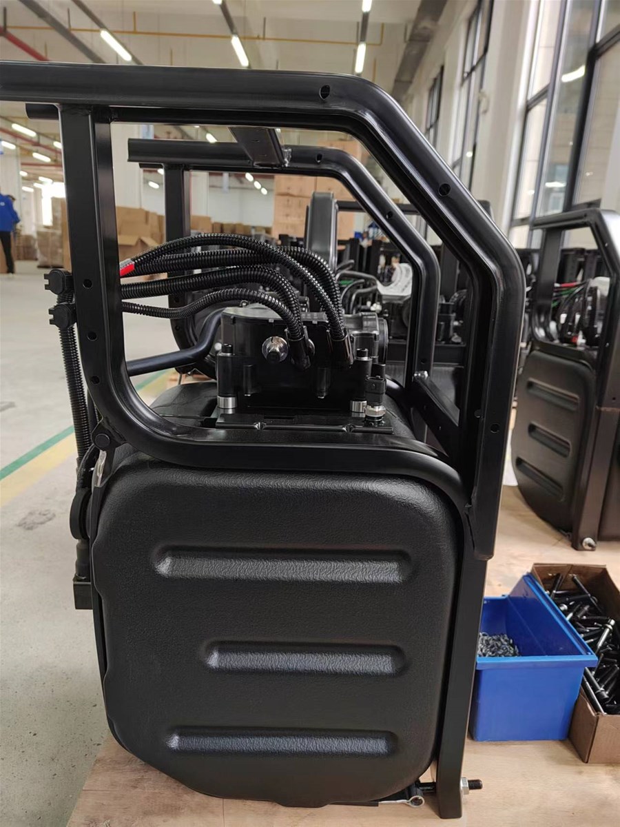 BT Separated Urea Pump assembly
