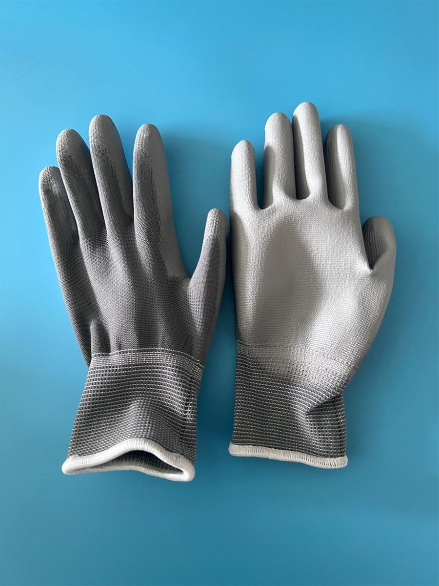 13G Polyester Liner PUPolyurethane Coated Gloves For Construction