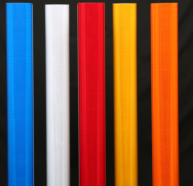DM5600 Prismatic reflective sheeting