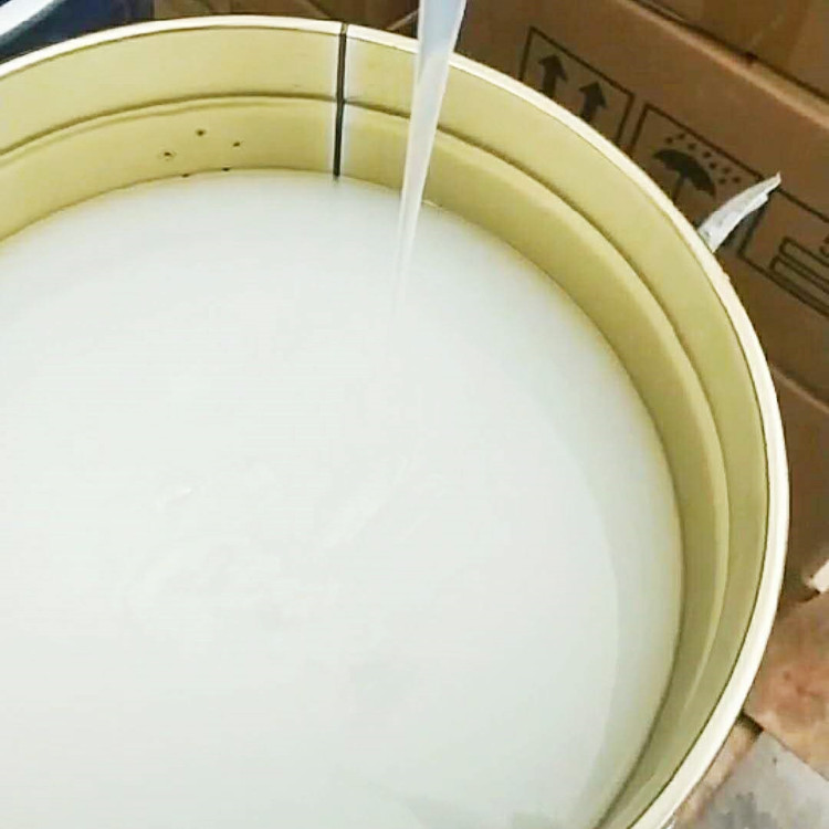 Liquid silicone raw material for nipple and nursing bottle