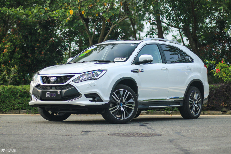 Byd Tang Plus EV Electric Sedan Smart Coupe