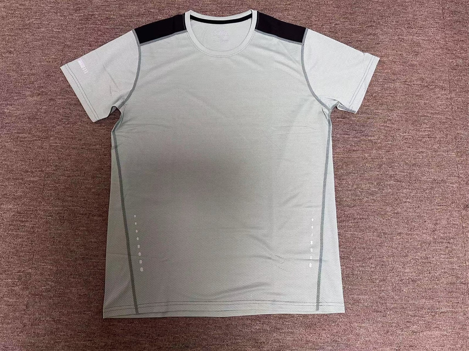 MEN FITNESS TSHIRT SPORT GARMENT MANY COLORS