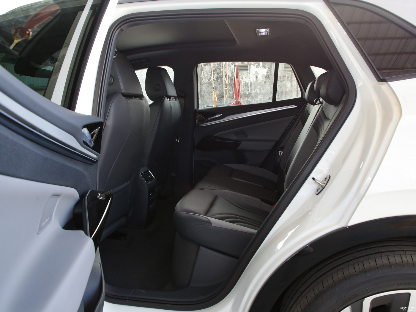 2024 Electric car Volkswagen ID4CROZZ 600km pro New Energy Vehicles with Inventory Wholesale at Good Prices