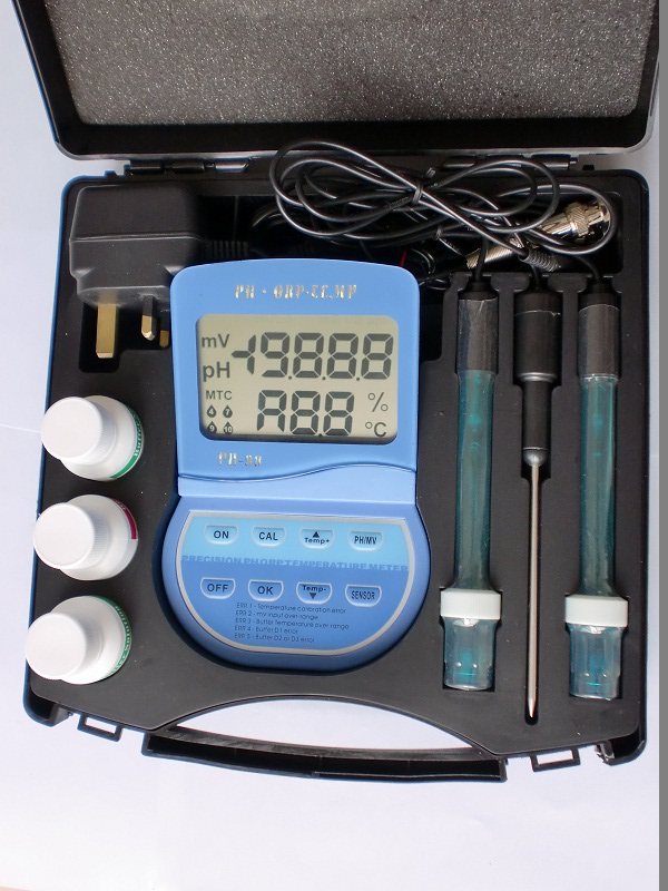 KL98 Lab pHORPTemperature Meter