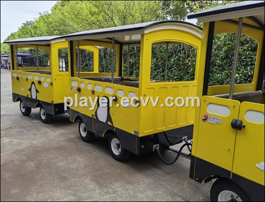 Tourist Sightseeing Yellow 4 Seats Per Wagon Outdoor Fun Amusement Equipment Trackless Train