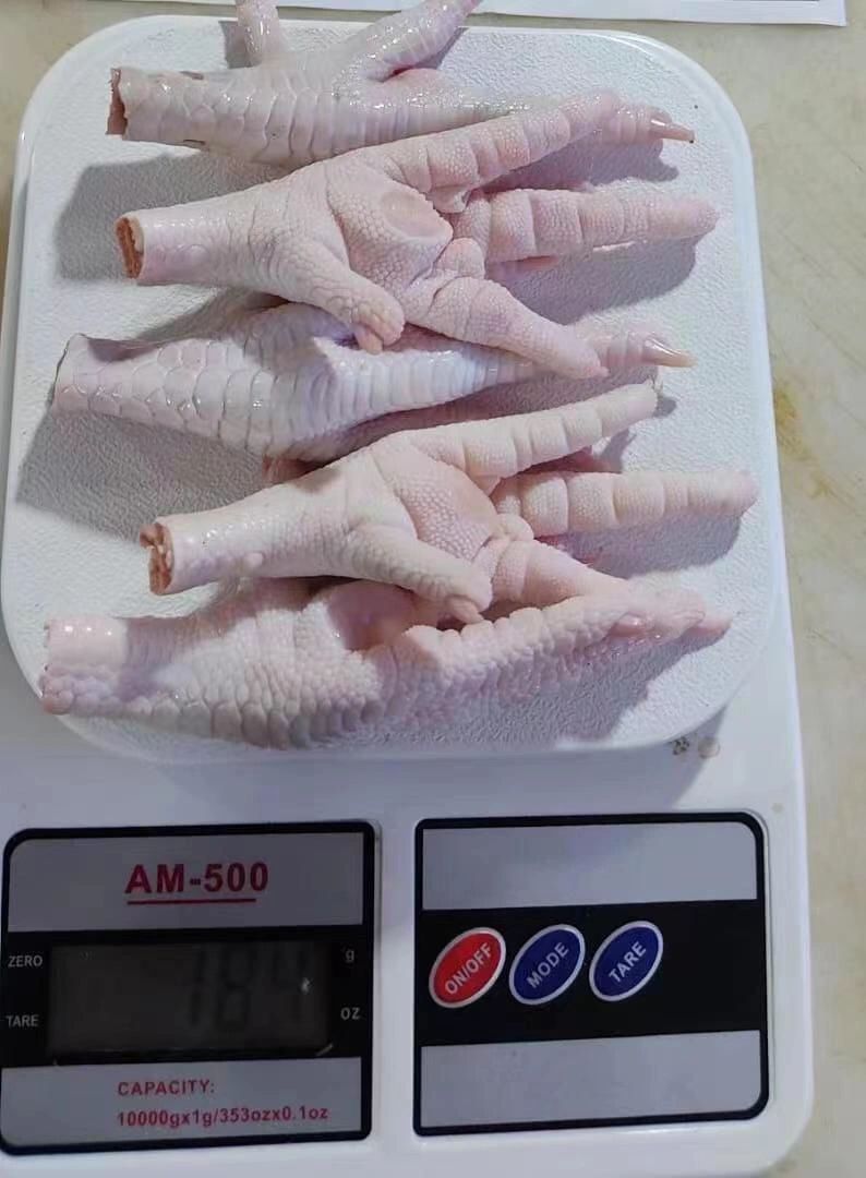 Grade A chicken feet for sale at