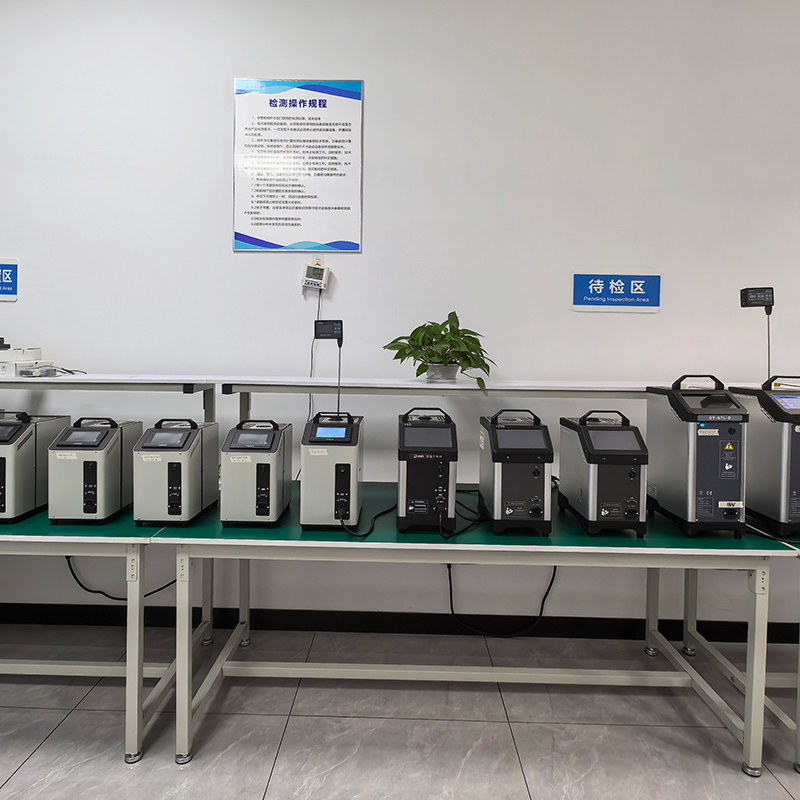 Temperature Test Equipment Portable Dry Block Temperature Calibrator 50650