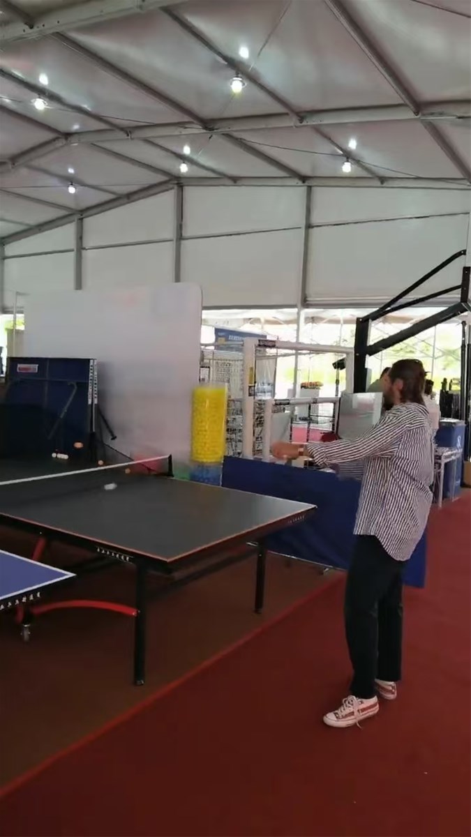 Table tennis Robot Ping pong sever machine Intelligent ping pong ball robot table tennis practice machine
