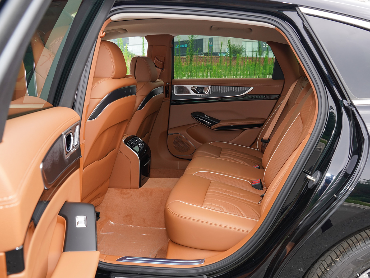 HongQi Hot Sales Cheap Price Luxury4WD Sedan 2024HONGQI H9 20T Made in China Good Price Hongqi H9 30t In Stock