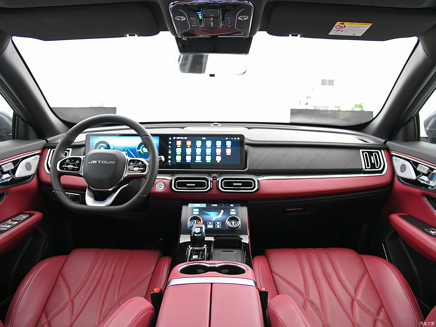 Hot Sales Cheap Price Suv 2024 JETOUR X70 PLUS 15T Made in China Good Price Jetour X70plus15t In Stock