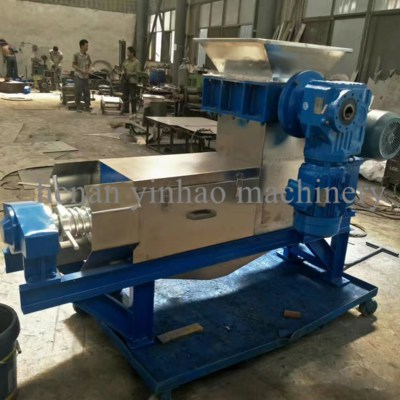 Industrial food waste dehydrator treatment equipment waste vegetable screw press cassava sludge dewatering machine