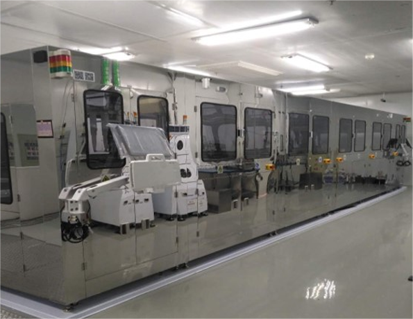 Automatic wafer cleaning machine
